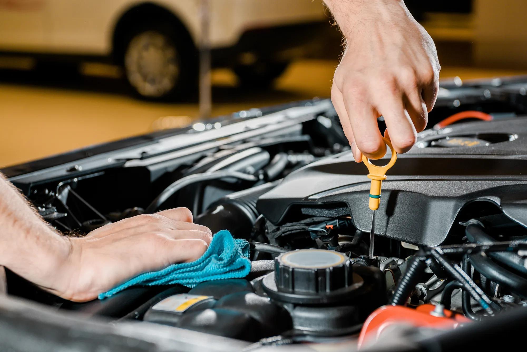 Services fiables de vidange dhuile et dentretien automobile